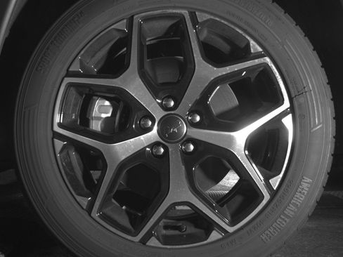 Used 2025 Jeep Compass Limited image 12