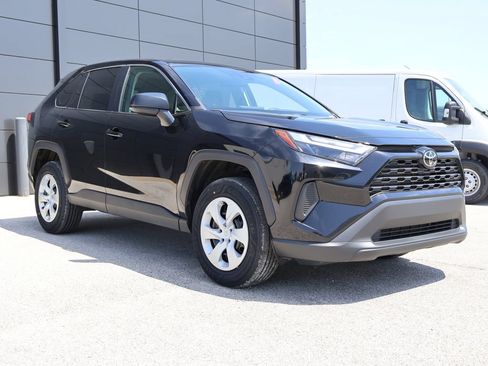 Used 2025 Toyota RAV4 LE FWD image 6