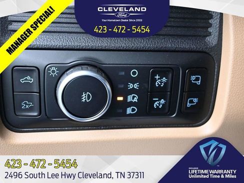 New 2025 Ford F250 XLT w/ Black Appearance Package AWD/4WD image 23