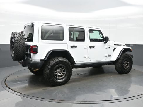 Used 2023 Jeep Wrangler Unlimited Rubicon 392 w/ Xtreme Recon 35" Tire Package AWD/4WD image 8