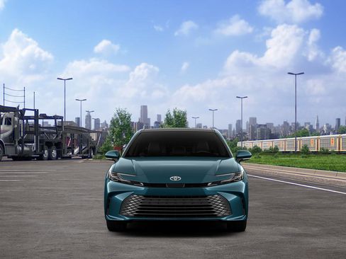 New 2026 Toyota Camry XLE AWD/4WD image 17