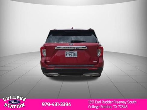 Used 2020 Ford Explorer XLT w/ Equipment Group 202A RWD image 5