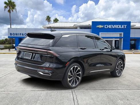 Used 2024 Lincoln Nautilus Black Label AWD/4WD image 4