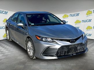 Used 2023 Toyota Camry LE video 1