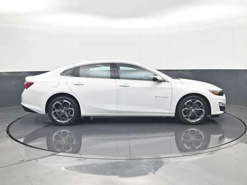 Used 2022 Chevrolet Malibu LT FWD image 5