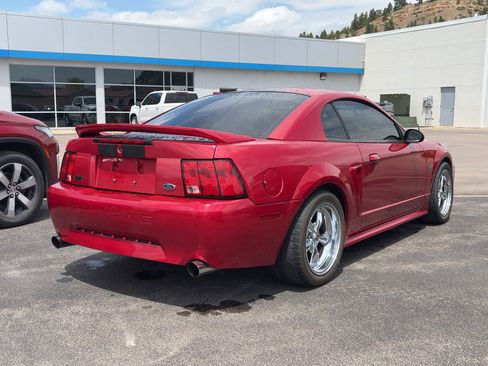 Used 2000 Ford Mustang GT RWD image 3