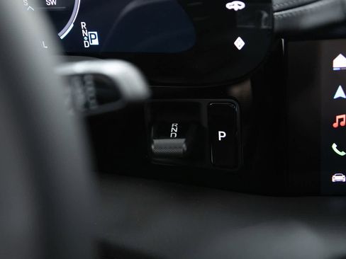New 2026 Porsche Taycan RWD image 32