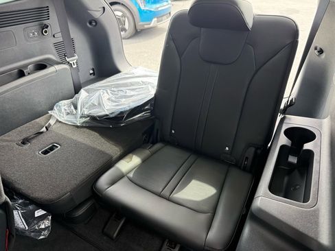 New 2026 Kia Sorento EX AWD/4WD image 11