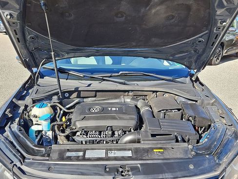 Used 2017 Volkswagen Passat 1.8T R-Line image 27