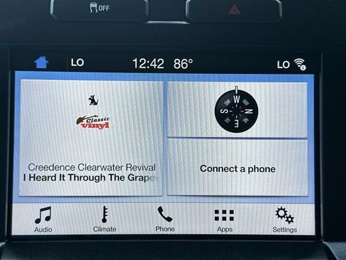 Used 2017 Ford F150 Lariat AWD/4WD image 14