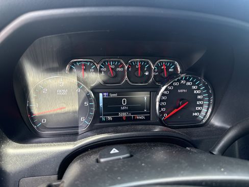 Used 2018 GMC Sierra 1500 SLE w/ SLE Value Package AWD/4WD image 21