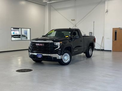 Used 2025 GMC Sierra 1500 Pro w/ Pro Value Package