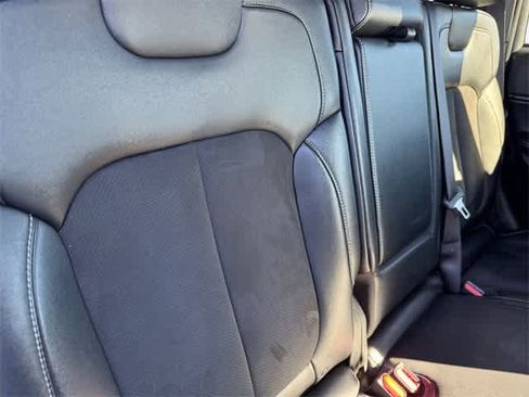 Certified 2023 Jeep Grand Cherokee Altitude image 24