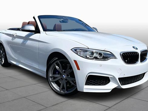 Used 2017 BMW M240i Convertible image 3