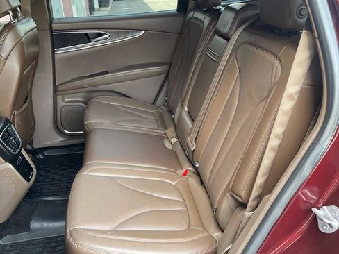 Used 2017 Lincoln MKX Reserve image 15