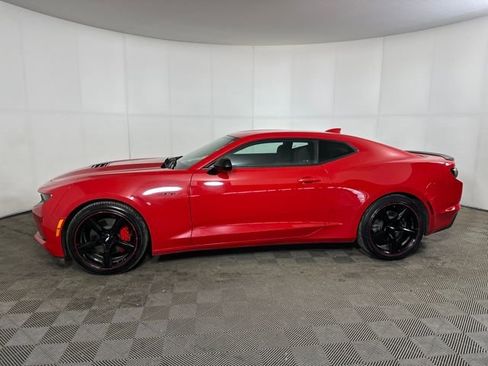 Used 2022 Chevrolet Camaro LT w/ RS Package image 6
