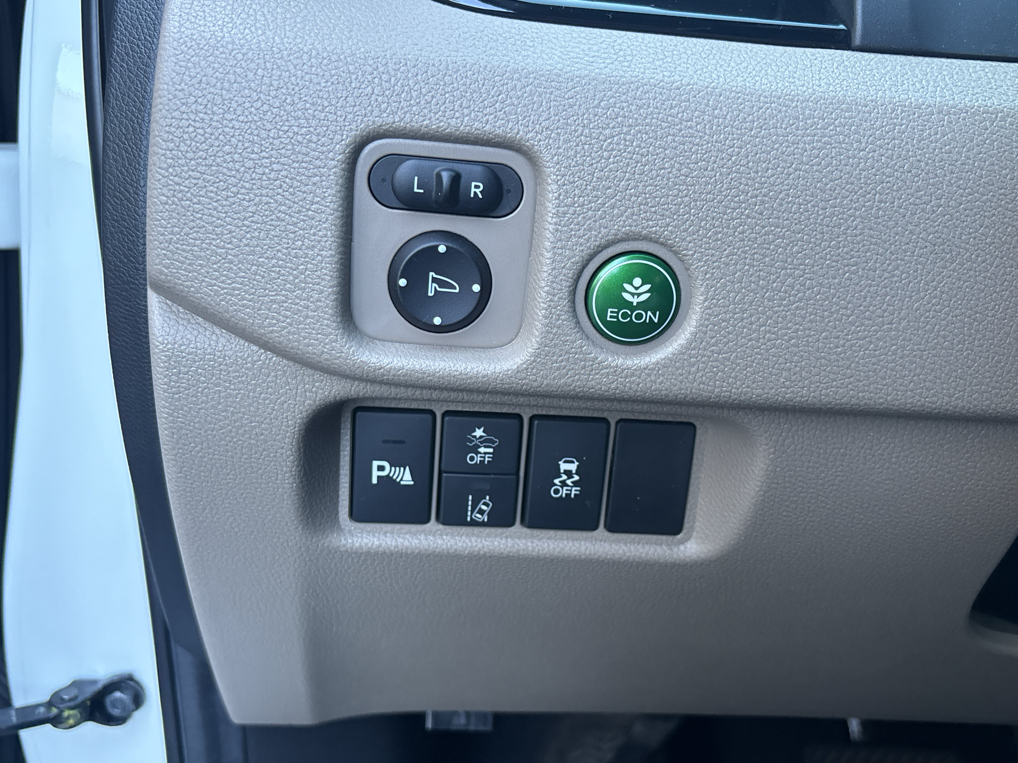 Used 2021 Honda Pilot Touring image 16