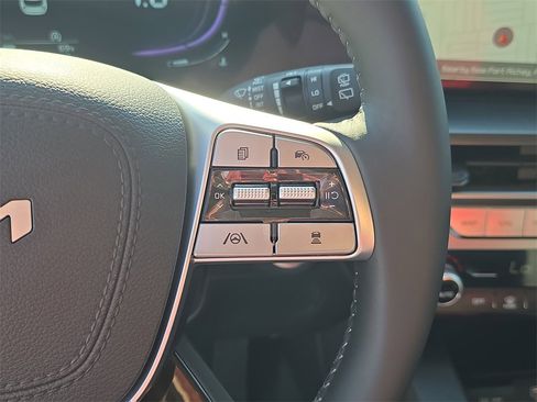 New 2025 Kia Telluride LX image 33