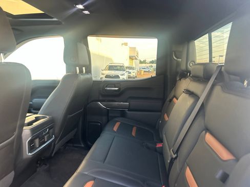 Used 2020 GMC Sierra 1500 AT4 w/ AT4 Premium Package AWD/4WD image 44