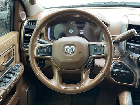 Used 2023 RAM 3500 Limited image 21