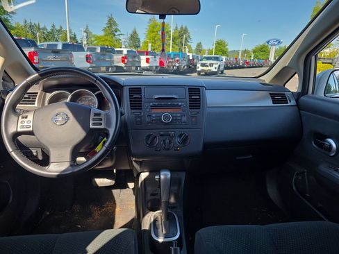 Used 2012 Nissan Versa 1.8 S w/ Special Edition Pkg FWD image 6