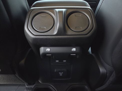 New 2026 Jeep Gladiator Rubicon w/ Safety Group image 17