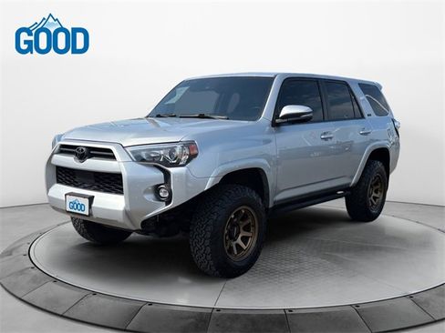 Used 2022 Toyota 4Runner SR5 Premium image 1