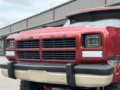 Used 1993 Dodge D/W Truck 350 AWD/4WD image 11