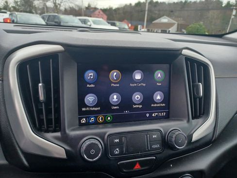 Used 2020 GMC Terrain SLT w/ Preferred Package image 12