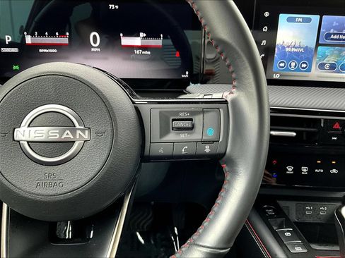 Certified 2025 Nissan Kicks SR AWD/4WD image 15