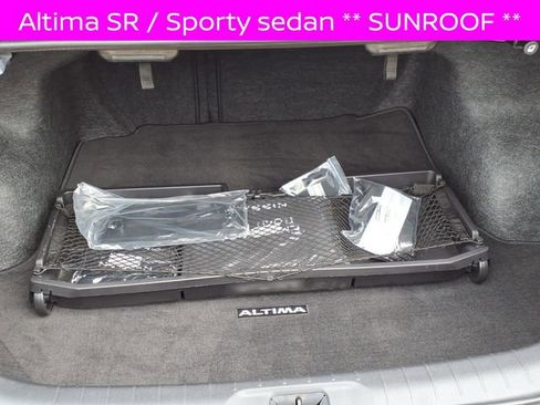 Certified 2025 Nissan Altima 2.5 SR w/ SR Premium Package FWD image 28