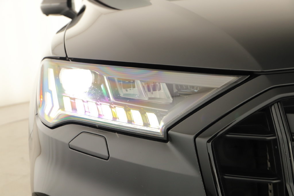 Certified 2023 Audi SQ7 Prestige AWD/4WD image 34
