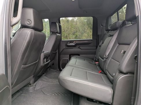 Used 2024 Chevrolet Silverado 3500 LT w/ Convenience Package image 27