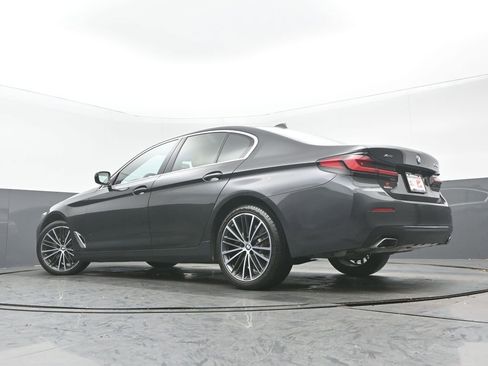Used 2023 BMW 540i xDrive w/ Premium Package AWD/4WD image 31