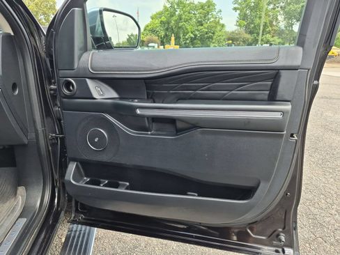 Used 2019 Ford Expedition Max Platinum AWD/4WD image 28