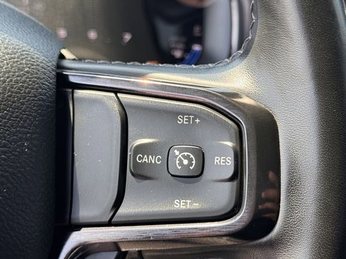 Used 2023 RAM 1500 Limited w/ Trailer Tow Group image 23