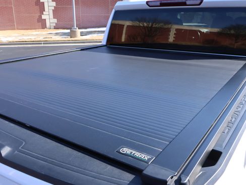 Used 2022 Chevrolet Silverado 1500 RST image 25