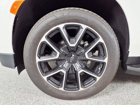 Used 2022 Chevrolet Tahoe RST w/ Luxury Package image 27