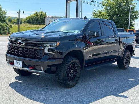 Certified 2023 Chevrolet Silverado 1500 ZR2 w/ Technology Package AWD/4WD image 11