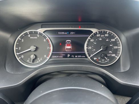 Certified 2024 Nissan Rogue SV image 61