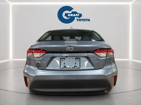 Used 2024 Toyota Corolla LE FWD image 8
