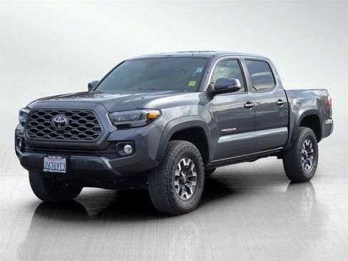 Used 2023 Toyota Tacoma TRD Off-Road image 8
