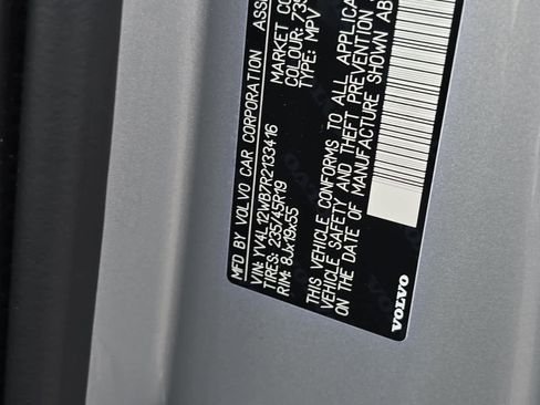 Used 2024 Volvo V60 B5 Cross Country Ultimate image 30