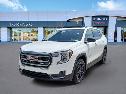 Used 2024 GMC Terrain AT4 w/ Tech Package AWD/4WD image 1
