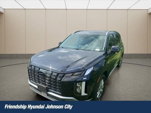 Used 2024 Hyundai Palisade SEL FWD image 1