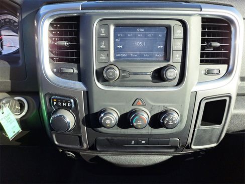 Used 2024 RAM 1500 Classic SLT image 22