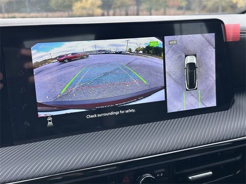 New 2025 Nissan Kicks SR image 22