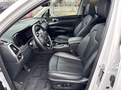 Used 2023 Kia Sorento SX image 14