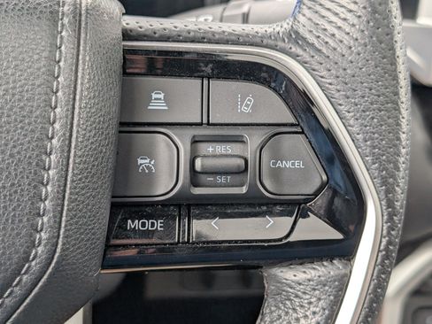 Used 2024 Toyota Tundra Platinum AWD/4WD image 24