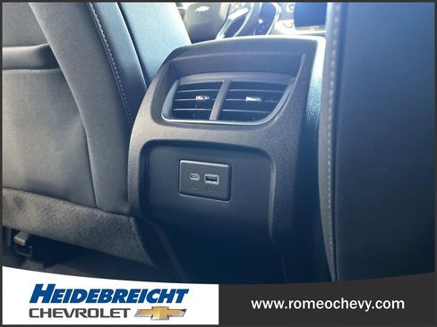 Used 2024 Chevrolet Blazer LT AWD/4WD image 16